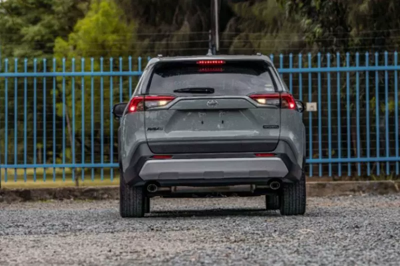 Toyota RAV 4   - 2019