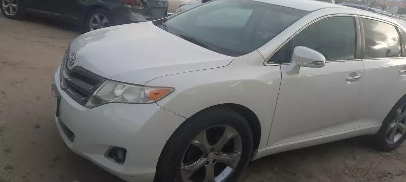 Toyota Venza   - 2013