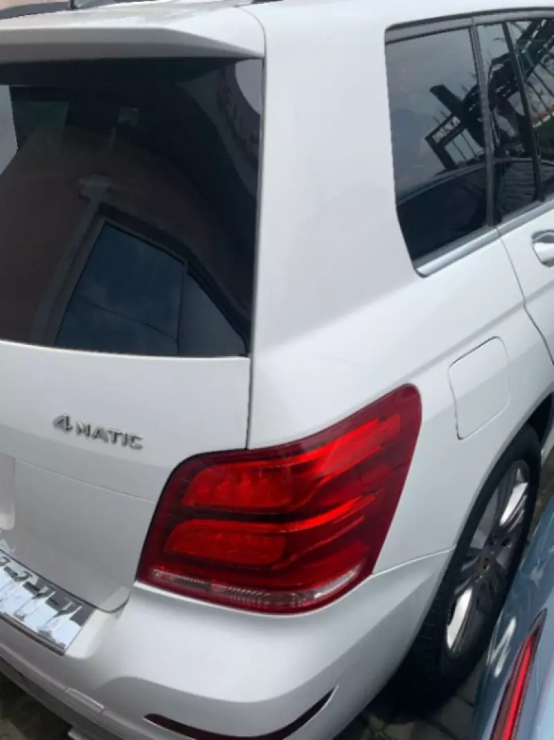 Mercedes-Benz GLK 350   - 2013