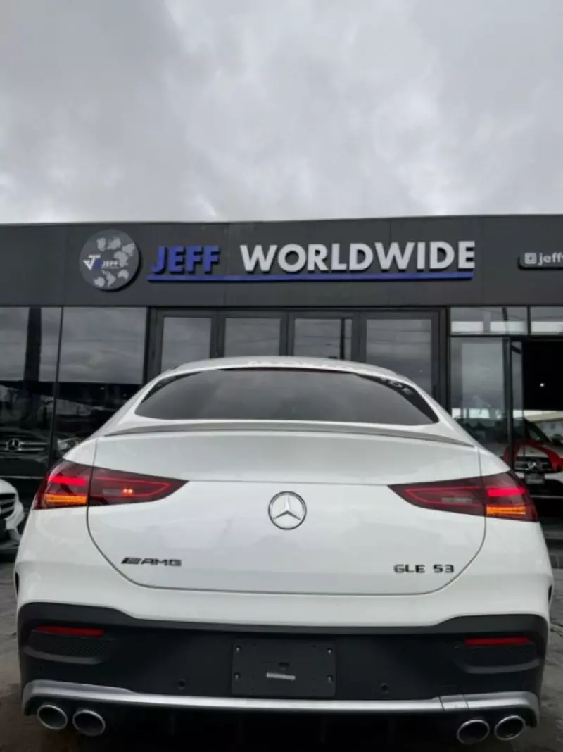 Mercedes-Benz GLE 53 AMG   - 2024