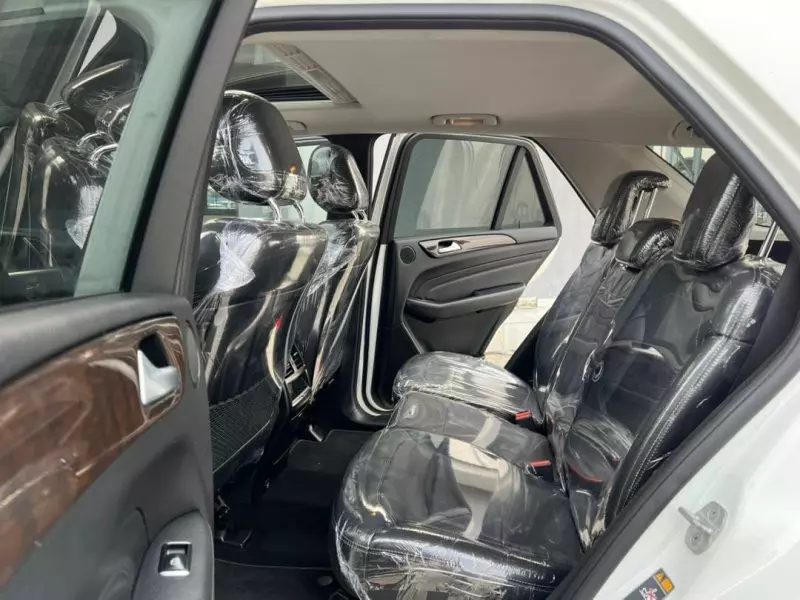 Mercedes-Benz ML 350   - 2014
