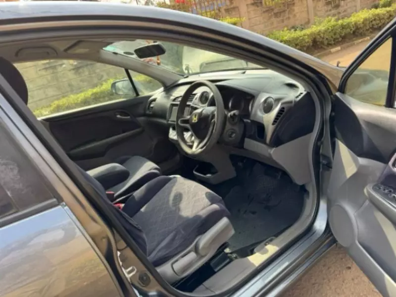 Honda Stream RSZ   - 2010