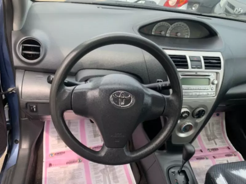 Toyota Yaris   - 2008