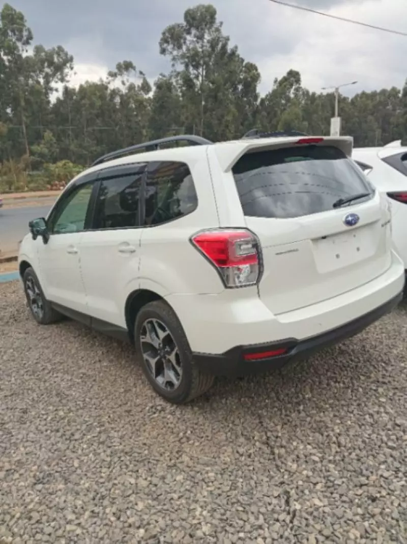 Subaru Forester   - 2018