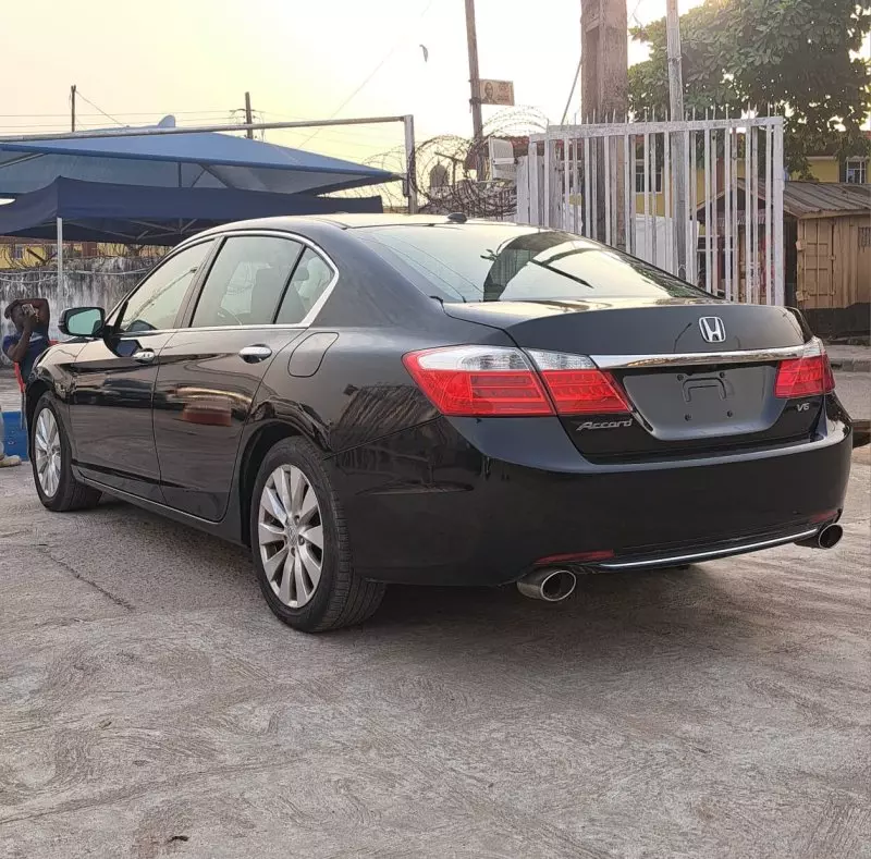 Honda Accord   - 2013