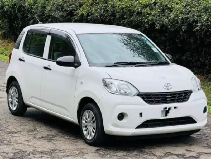 Toyota Passo   - 2018