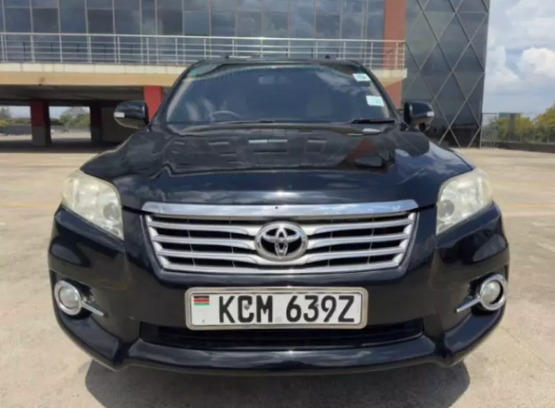 Toyota Vanguard    - 2010