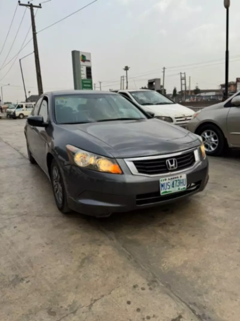 Honda Accord   - 2008