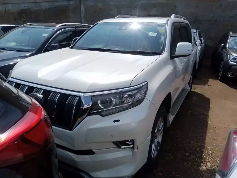 Toyota Landcruiser Prado   - 2019