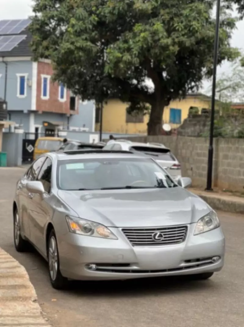 Lexus ES 350   - 2009