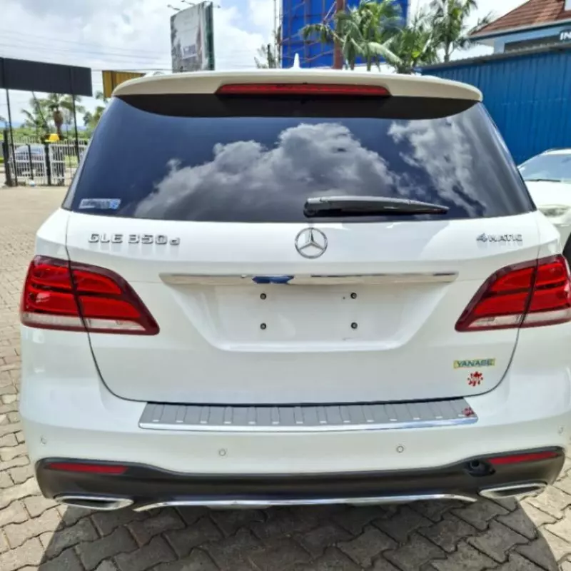 Mercedes-Benz GLE 350
