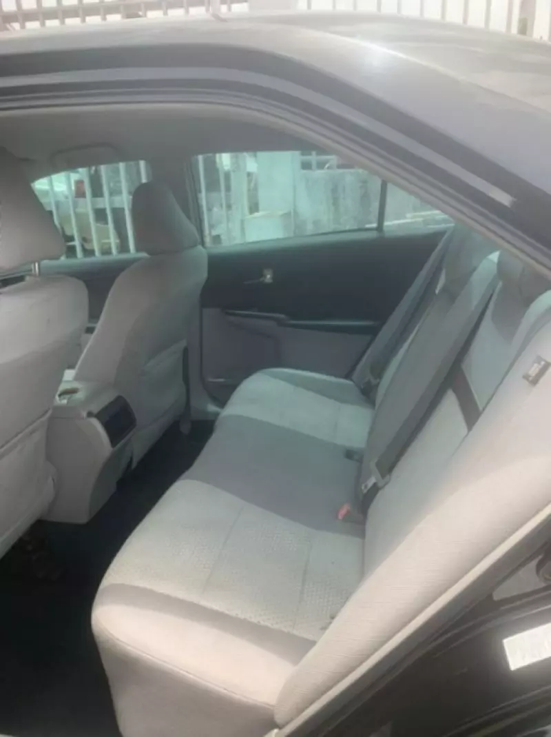 Toyota Camry   - 2012