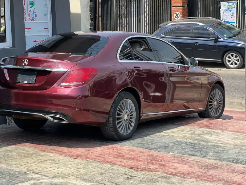 Mercedes-Benz C 300   - 2016