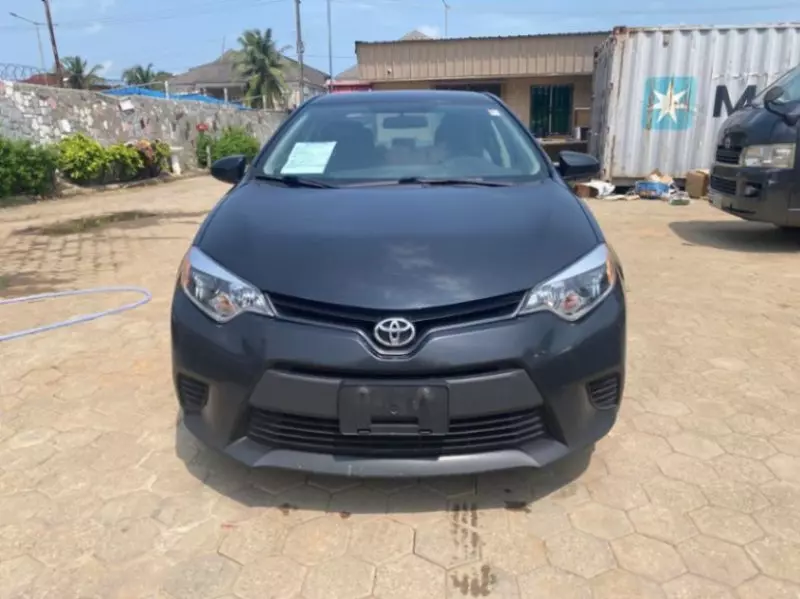 Toyota Corolla   - 2013