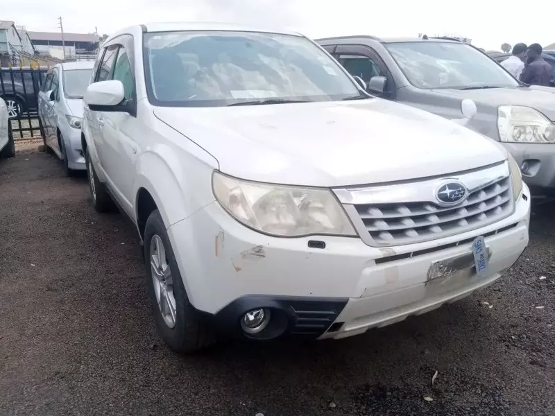 Subaru Forester   - 2012