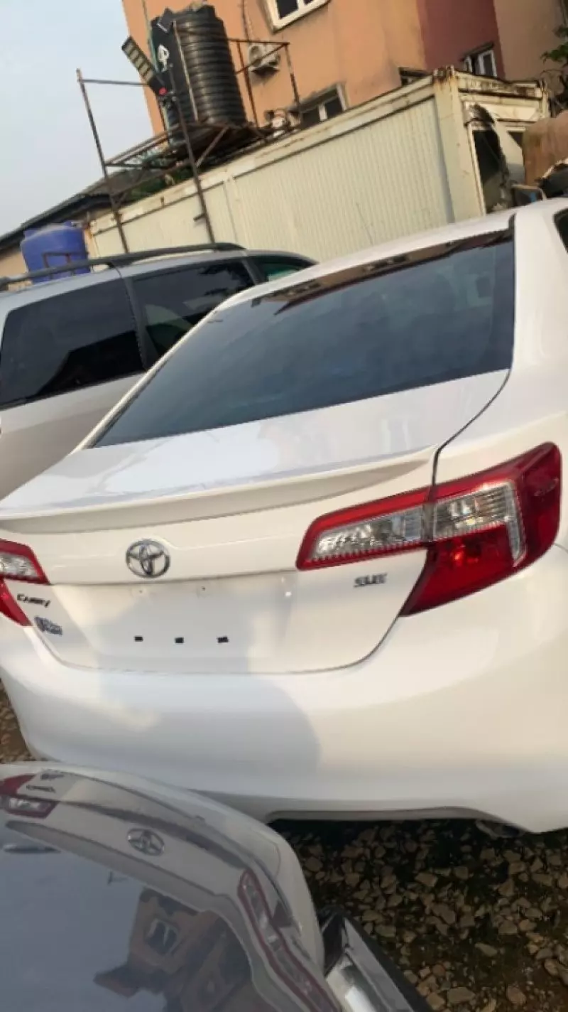 Toyota Camry   - 2007