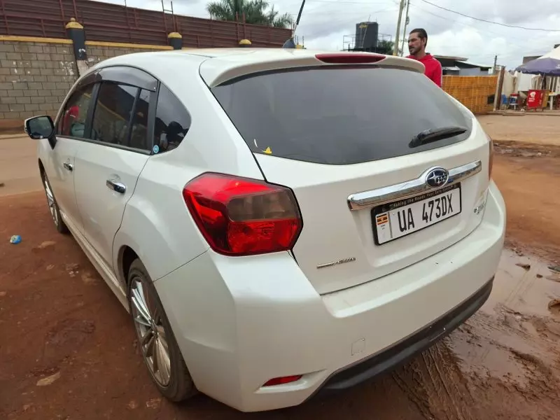 Subaru Impreza   - 2012