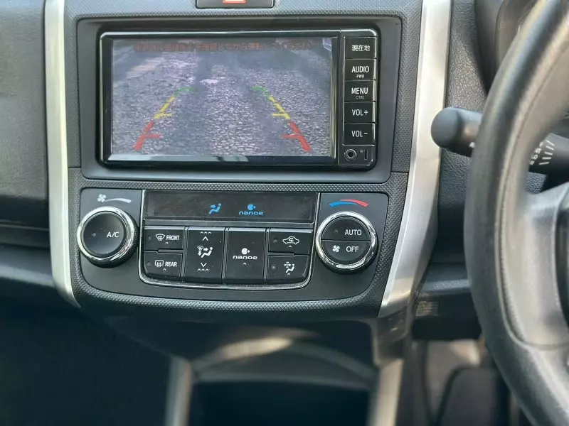 Toyota Fielder hybrid    - 2018