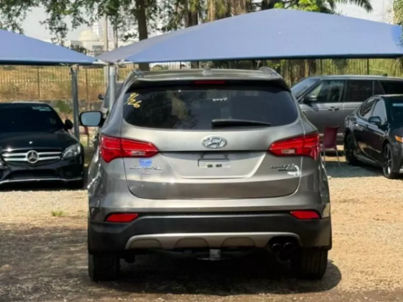 Hyundai Santa Fe Sport   - 2015