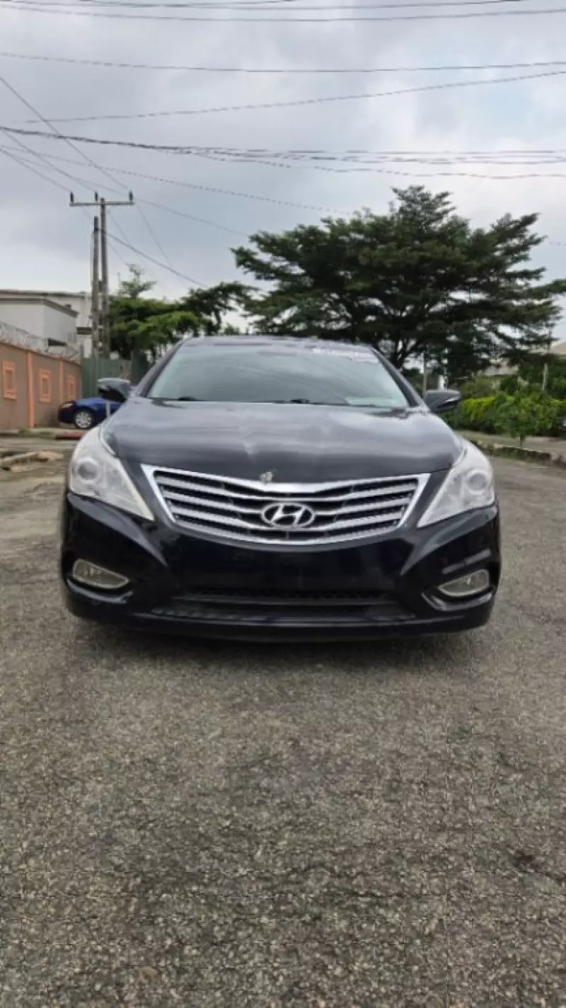 Hyundai Azera   - 2013
