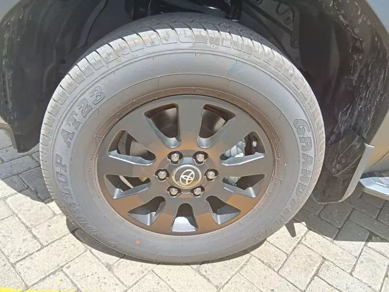 Toyota Landcruiser Prado   - 2024