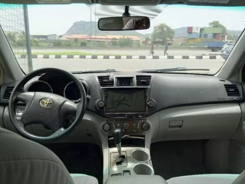 Toyota Highlander   - 2008