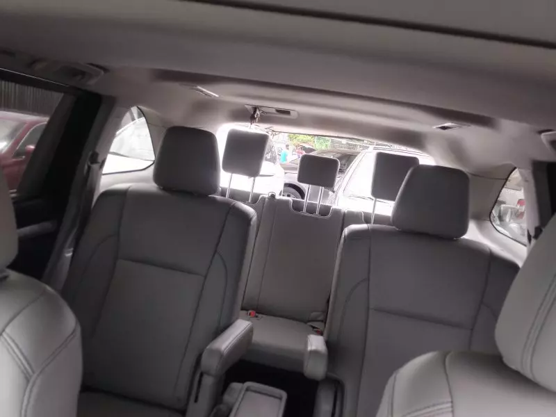 Toyota Highlander   - 2015