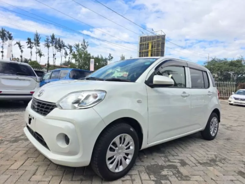 Toyota Passo   - 2018
