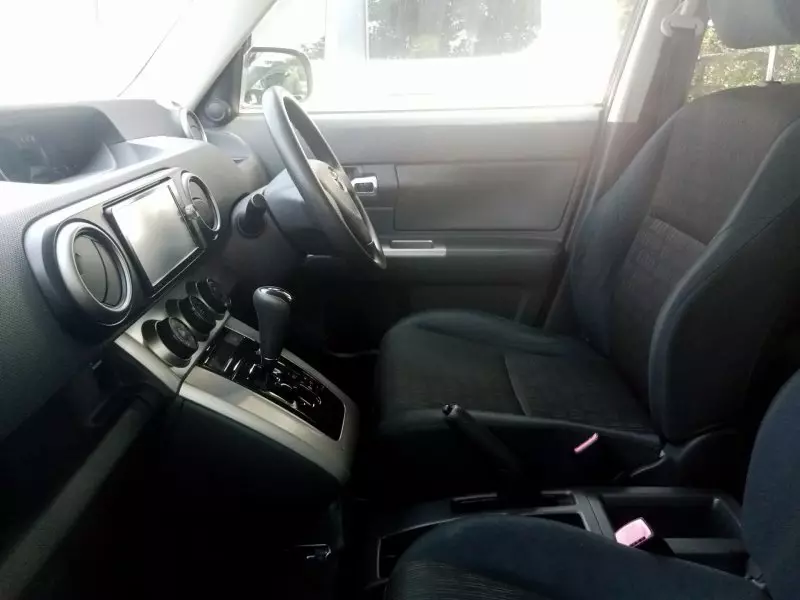 Toyota Rumion   - 2012