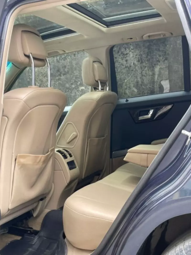 Mercedes-Benz GLK 350   - 2011