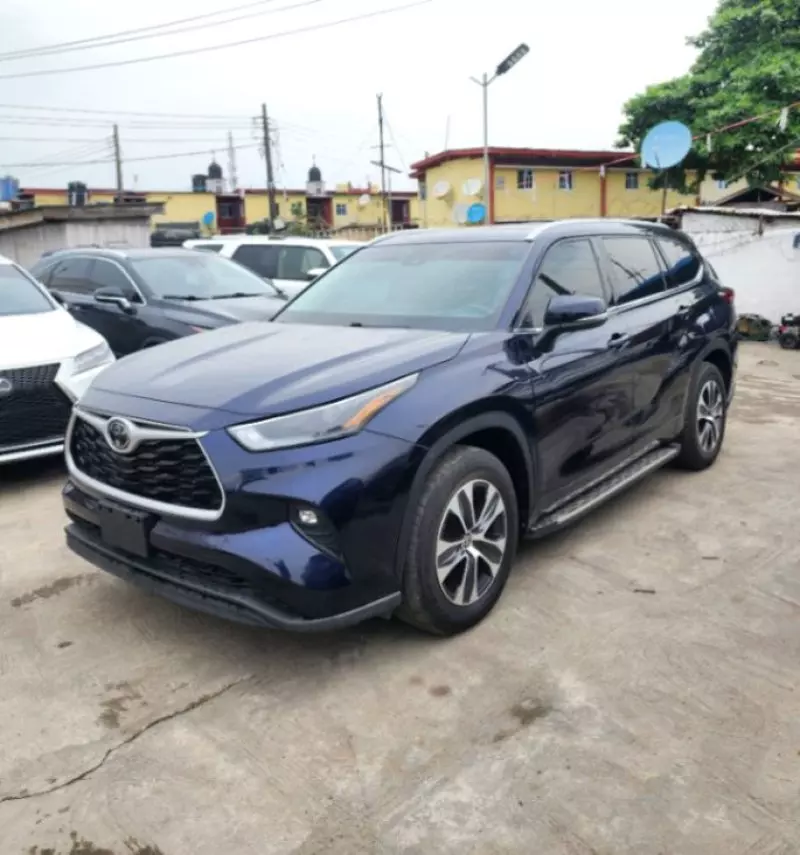 Toyota Highlander - 2022