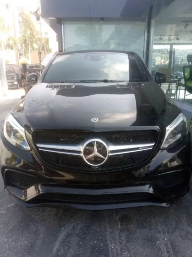Mercedes-Benz GLE 350   - 2016