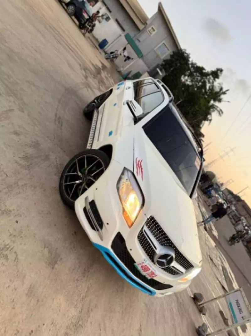 Mercedes-Benz GLK 350   - 2013