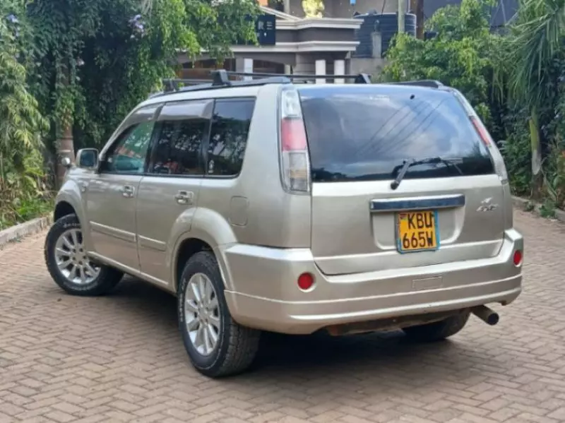 Nissan X-Trail   - 2007