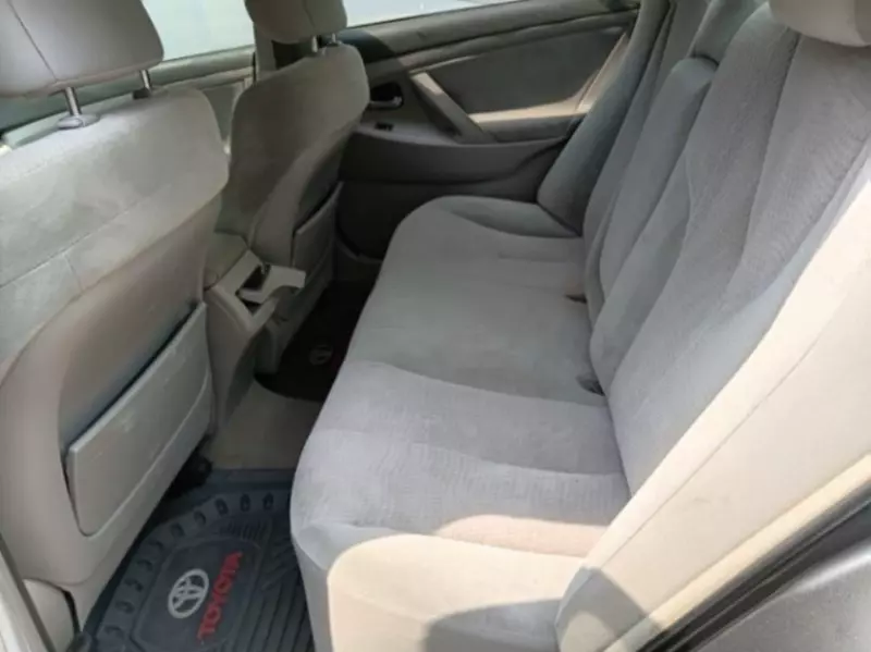 Toyota Camry   - 2011