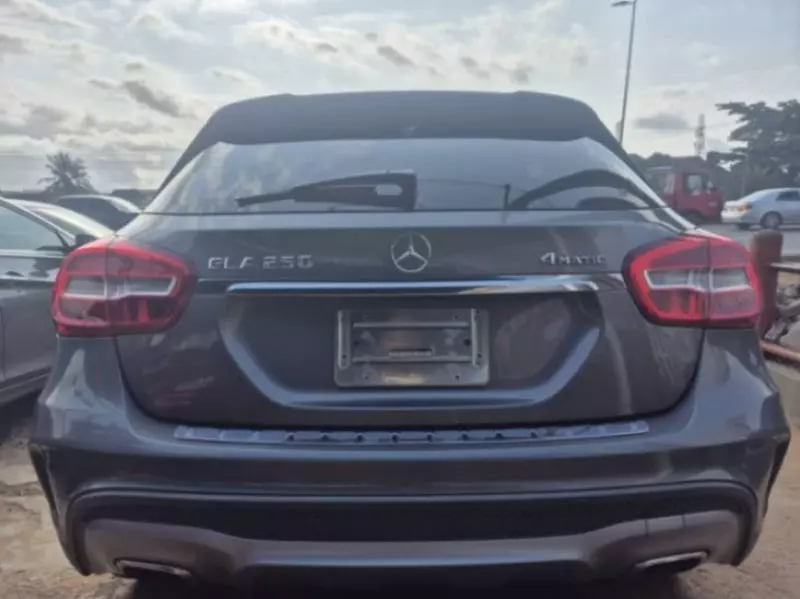 Mercedes-Benz GLA 250   - 2015