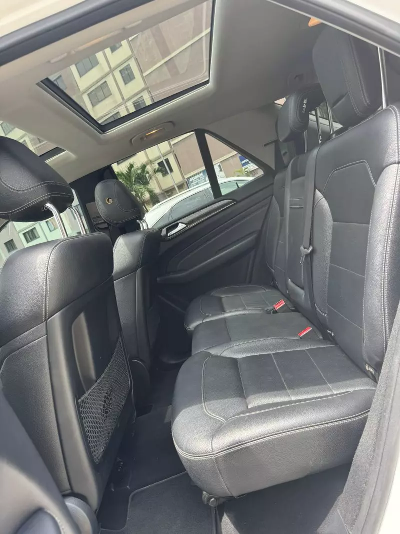 Mercedes-Benz ML 350   - 2014