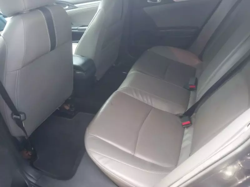 Honda Civic   - 2016