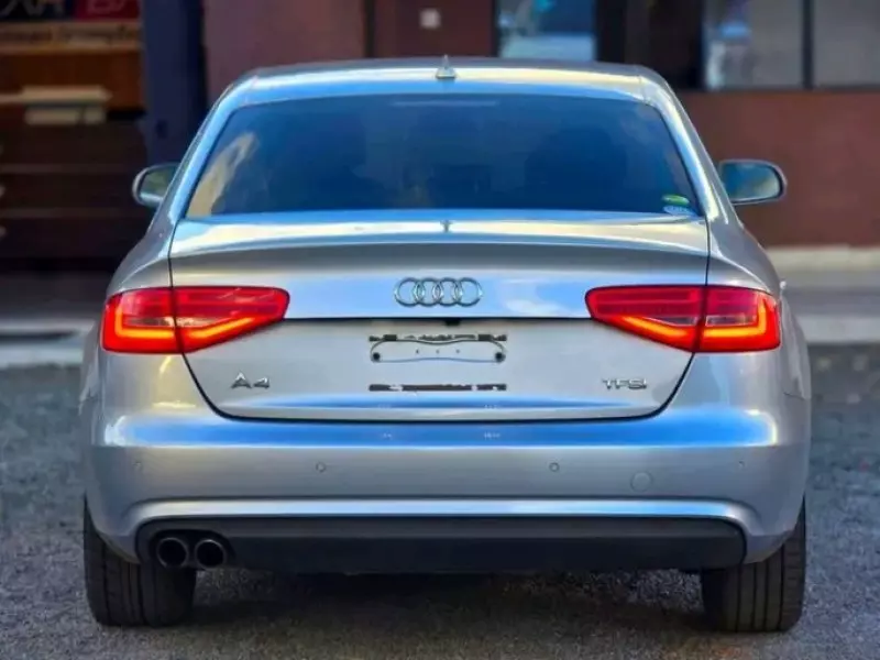 Audi A4   - 2015