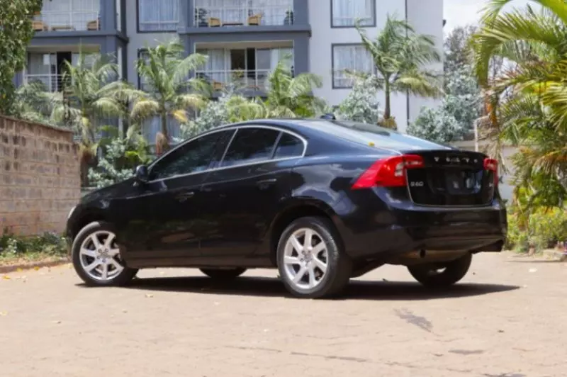 Volvo S60   - 2015