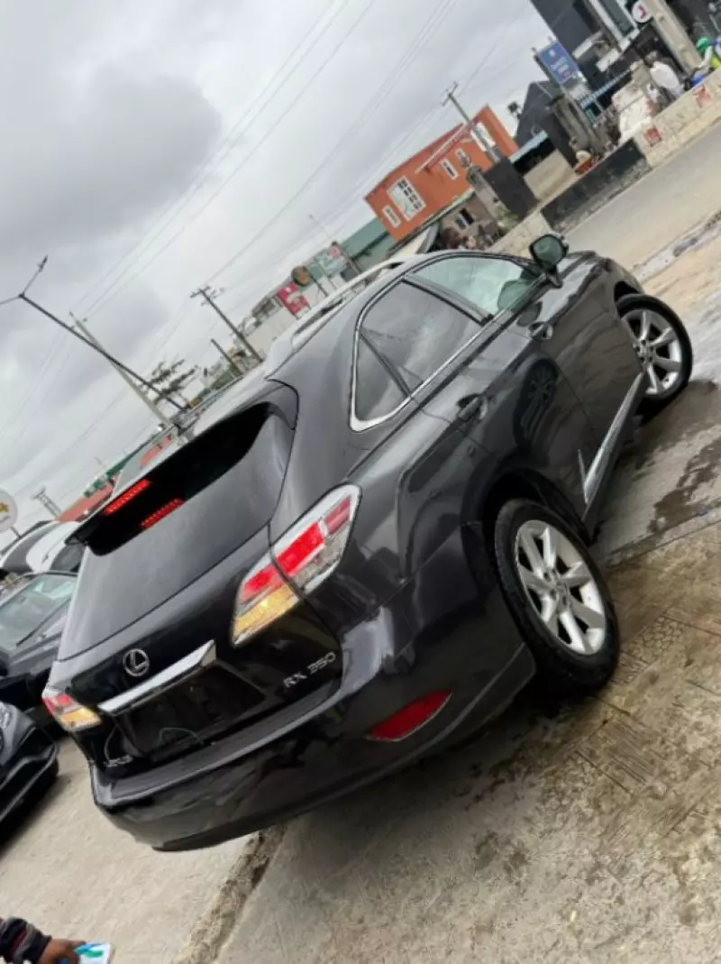 Lexus RX 350   - 2010