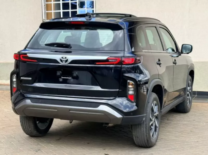 Toyota Urban Cruiser - 2024