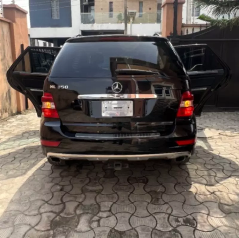 Mercedes-Benz M-Class - 2011