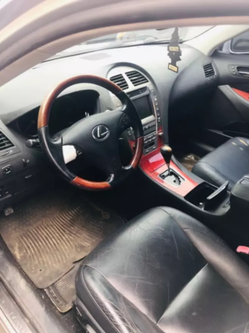 Lexus ES 350   - 2012