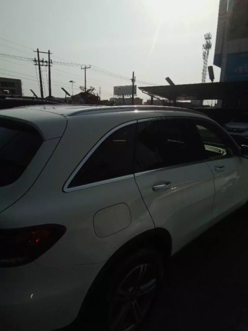 Mercedes-Benz GLC 300