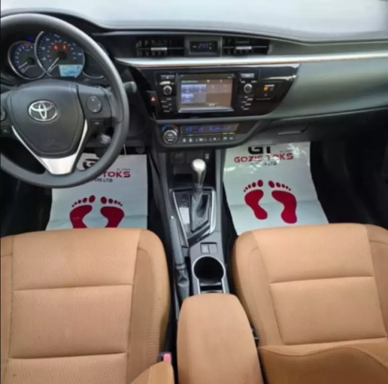 Toyota Corolla   - 2015