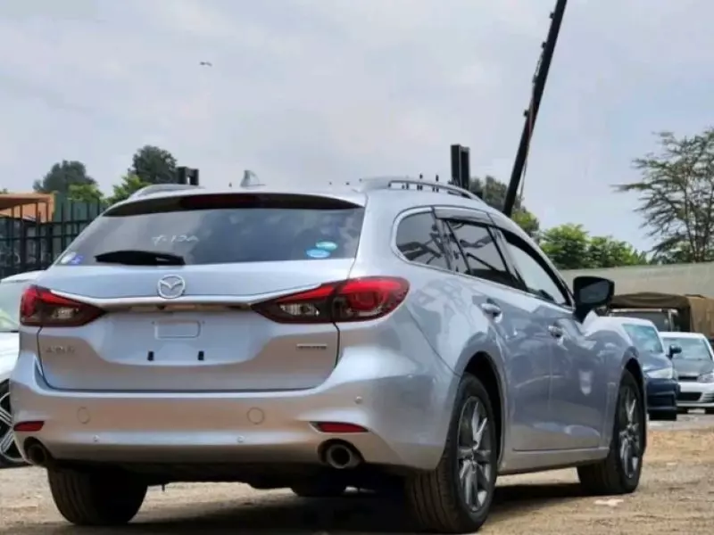 Mazda 6   - 2019