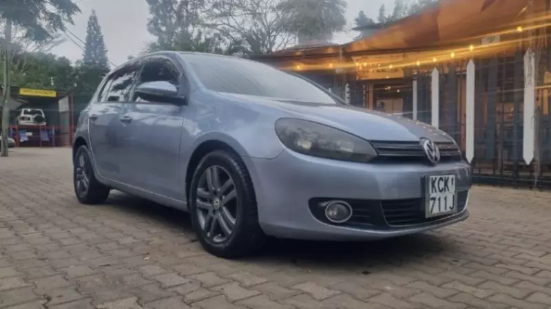 Volkswagen Golf   - 2009