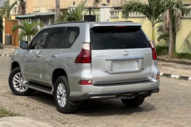Lexus GX 460
