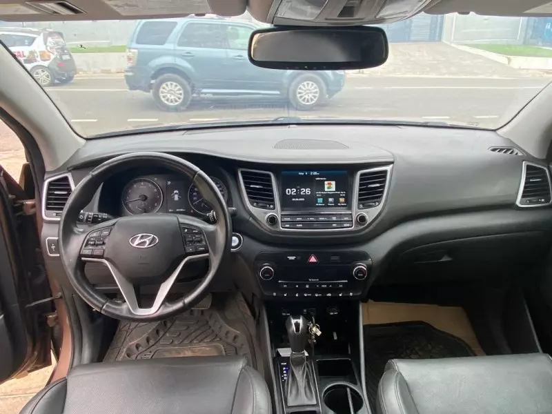 Hyundai Tucson   - 2017